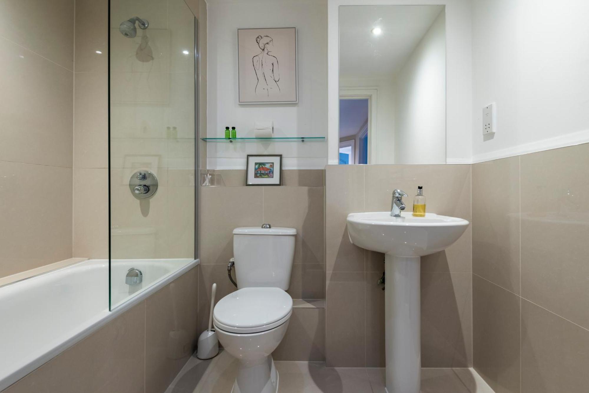 Aparthotel Battersea Power Station London